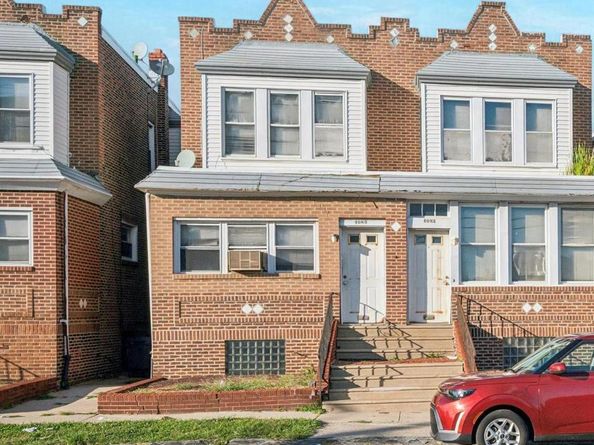 4085 Ford Road, Philadelphia PA 19131