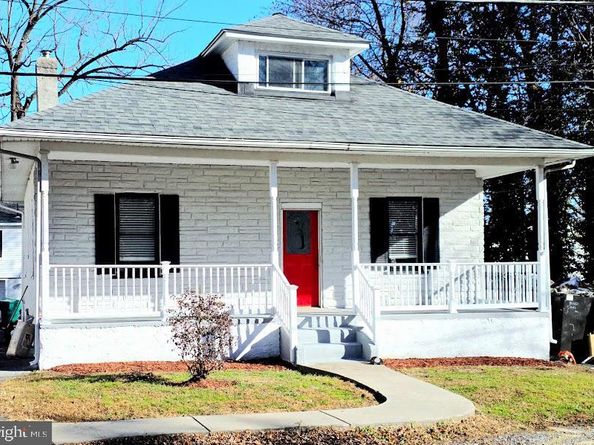 1051 Maple Avenue, Bensalem PA 19020