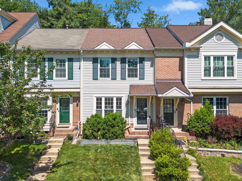 6557 Cypress Point Road, Alexandria VA 22312