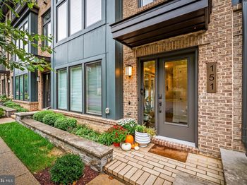 151 Winsome Circle