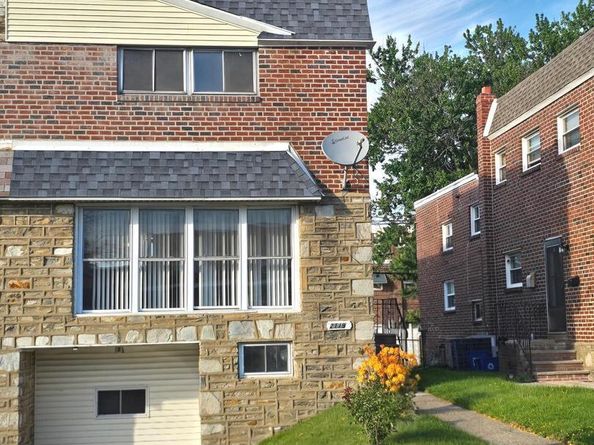 2119 Hoffnagle Street, Philadelphia PA 19152