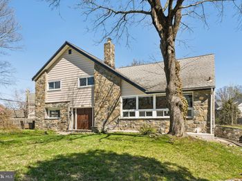 1011 Stanford Drive