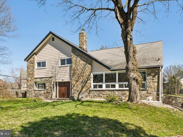 1011 Stanford Drive, Wynnewood PA 19096