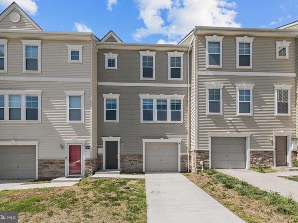 427 Woodcrest Drive SE, Washington DC 20032