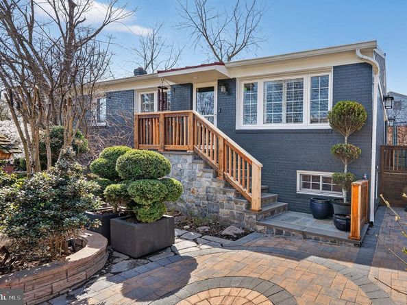 311 Adams Avenue, Alexandria VA 22301