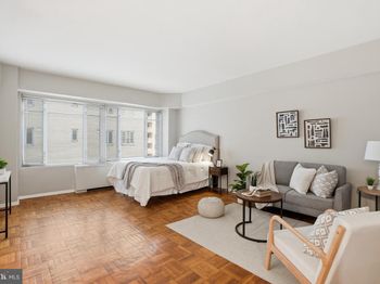 1711 Massachusetts Avenue NW