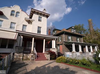 Undisclosed Address #PAPH2523712