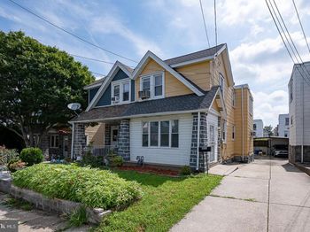 105 N Fairview Avenue