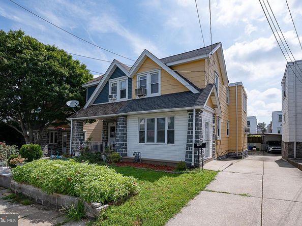 105 N Fairview Avenue, Upper Darby PA 19082