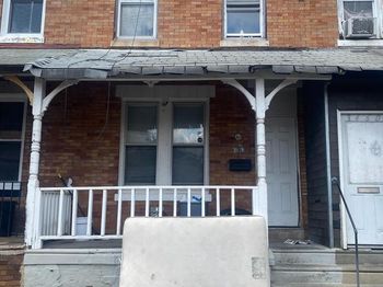 3458 N Bodine Street