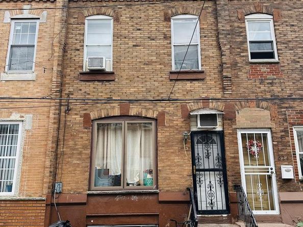 622 Cross Street, Philadelphia PA 19147