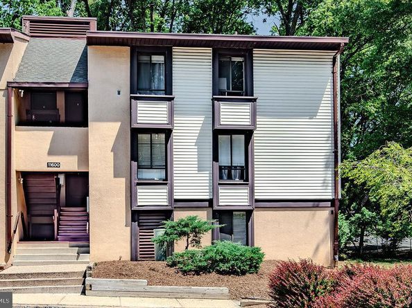 11600 Stoneview Square 60/2B, Reston VA 20191
