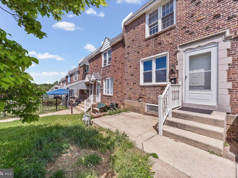 5205 Westbrook Drive, Clifton Heights PA 19018
