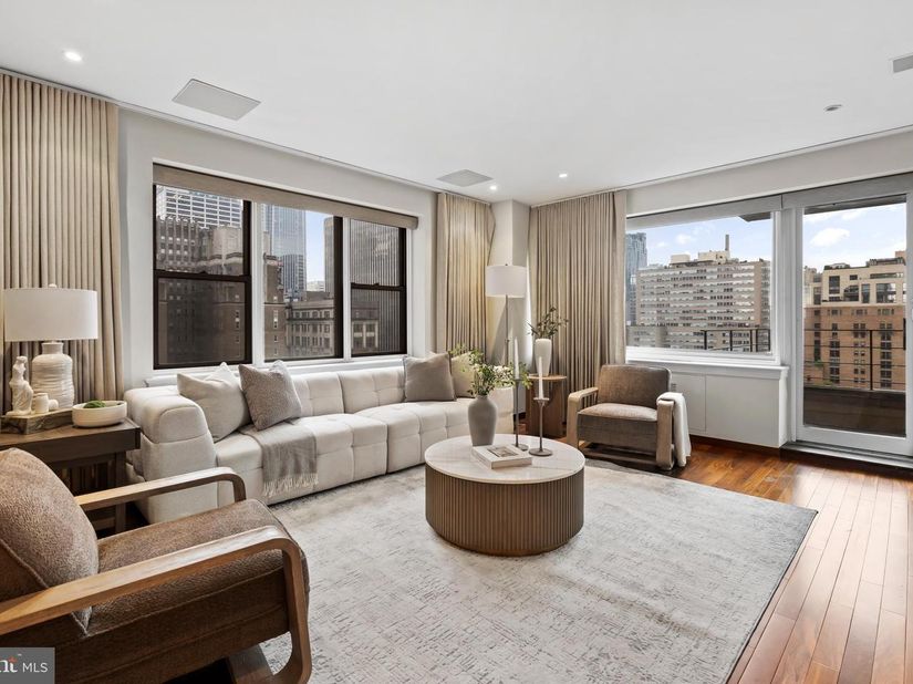 220 W Rittenhouse Square 18A, Philadelphia PA 19103