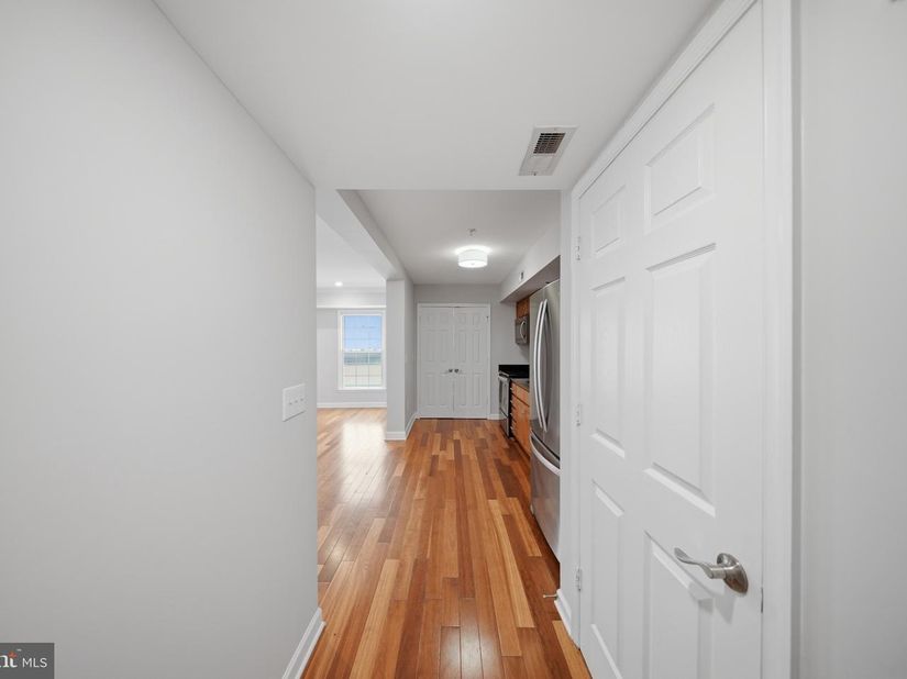 5414 1st Place NW 202, Washington DC 20011