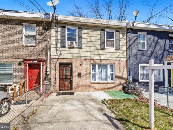 5624 Clay Place NE, Washington DC 20019