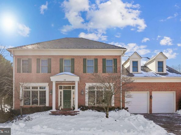 26 Sandalfoot Court, Potomac MD 20854