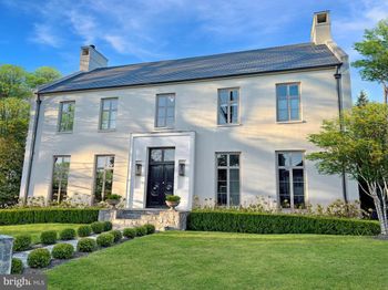 4929 Lowell Street NW