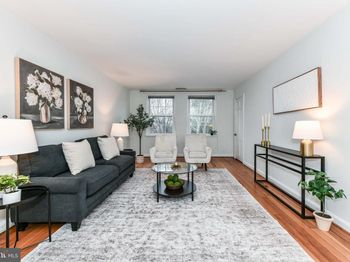 3279 S Stafford Street