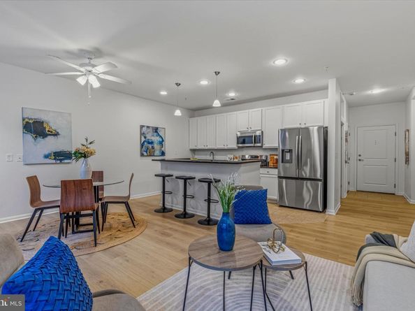 2665 Prosperity Avenue 104, Fairfax VA 22031