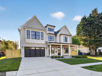 8722 Ewing Drive