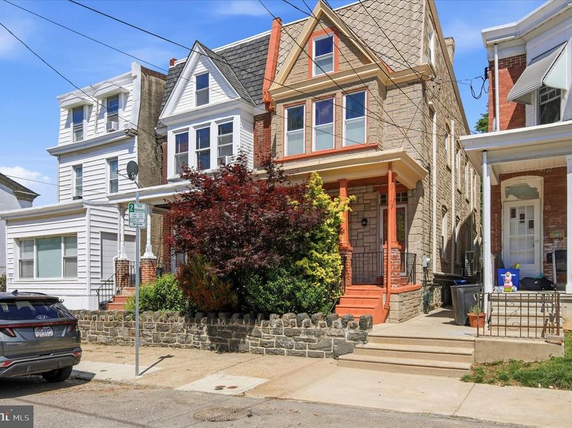 424 Martin Street, Philadelphia PA 19128