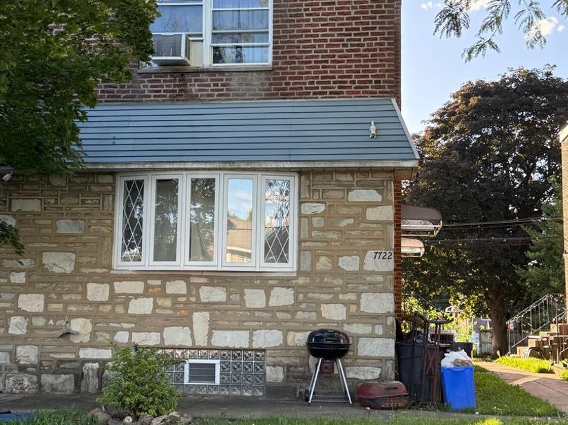 7722 Fairfield Street, Philadelphia PA 19152