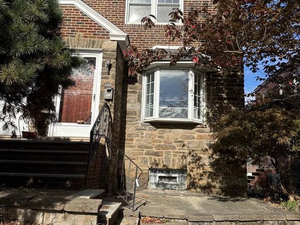 3011 Teesdale Street, Philadelphia PA 19152