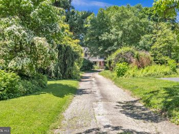 228 Indian Creek Road