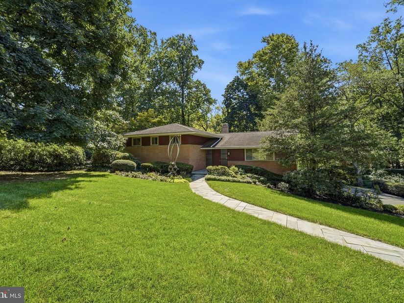 1200 Pheasant Road, Jenkintown PA 19046