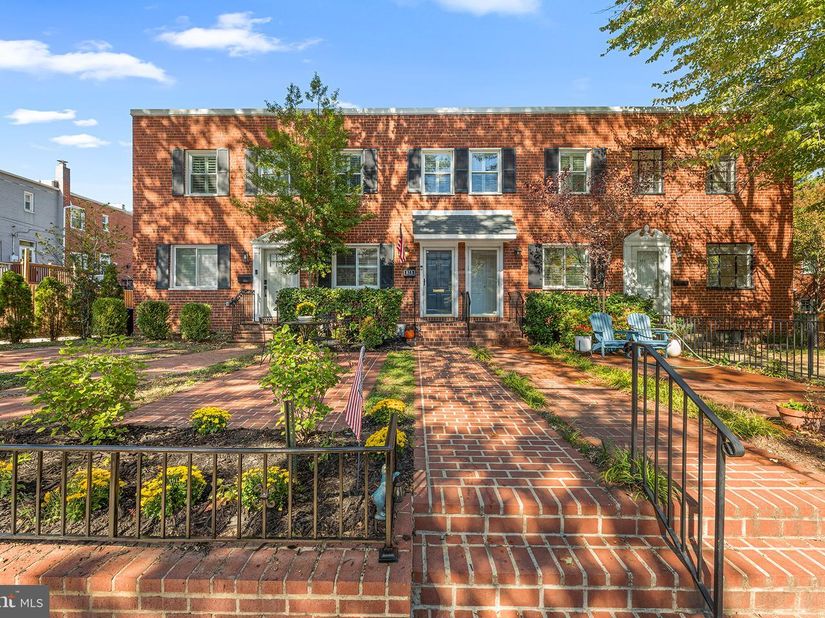 813 Jefferson Street, Alexandria VA 22314