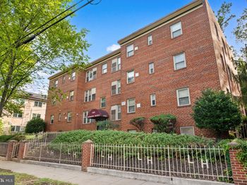4184 Livingston Road SE
