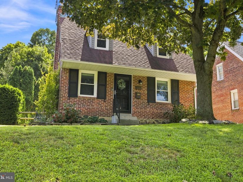 207 Sandy Bank Road, Media PA 19063