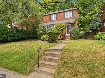 4839 Yuma Street NW