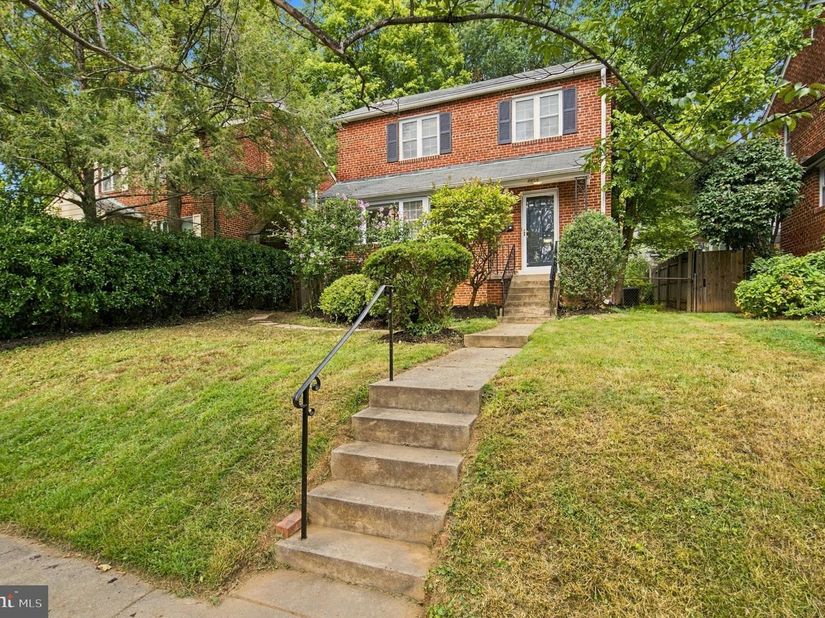 4839 Yuma Street NW, Washington DC 20016