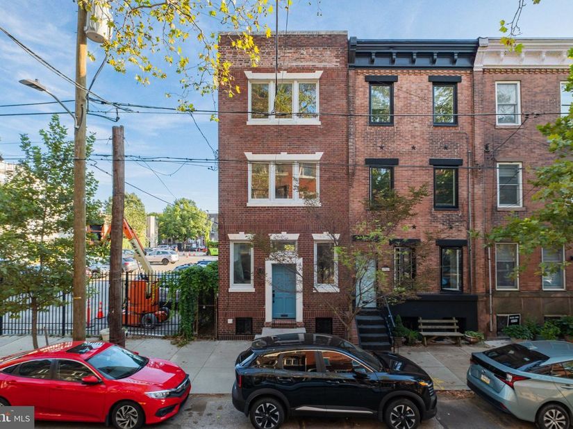 726 Catharine Street, Philadelphia PA 19147