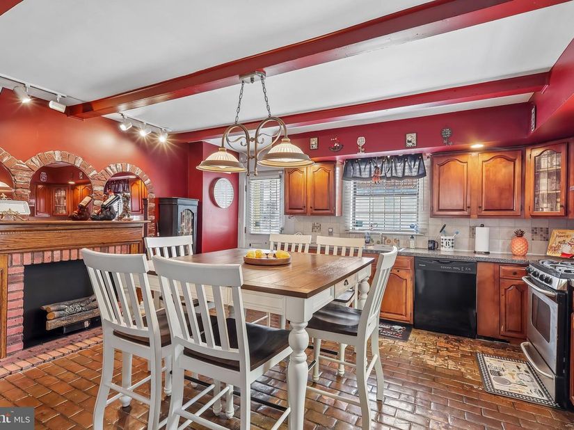 701 Johnston Street, Philadelphia PA 19148