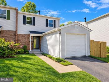 4602 6TH Place NE