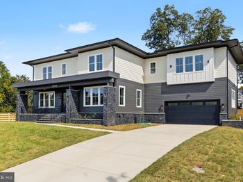 5005 Laburch Lane