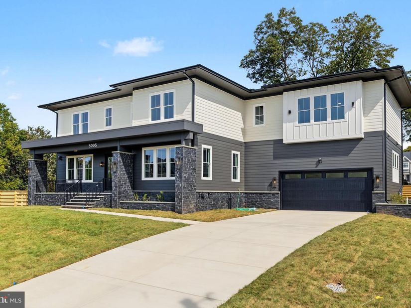 5005 Laburch Lane, Annandale VA 22003