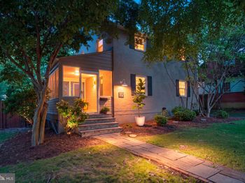 112 N Wakefield Street