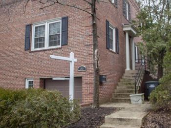 2815 Cortland Place NW