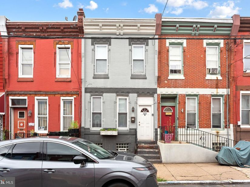 2440 N 16TH Street, Philadelphia PA 19132