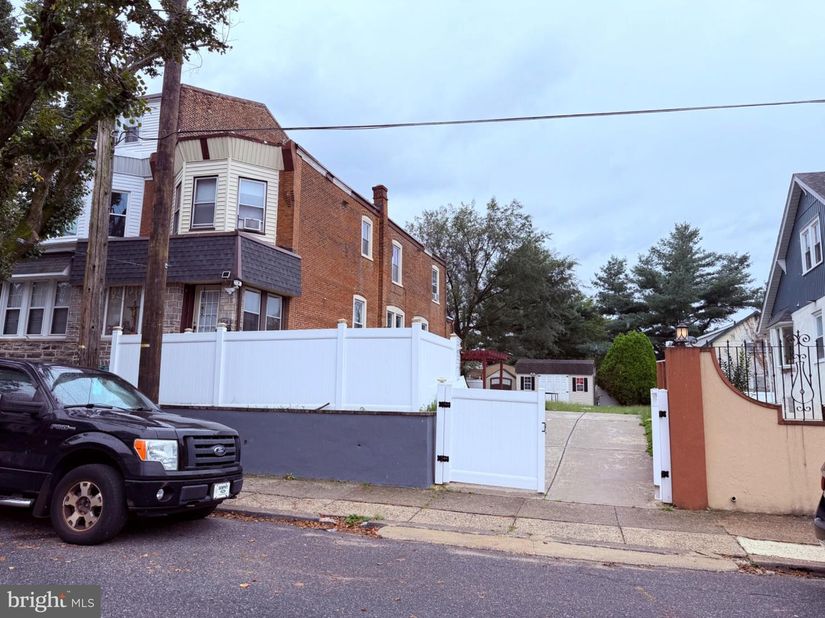 308 Princeton Avenue, Philadelphia PA 19111