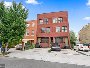 1115 E Palmer Street