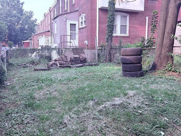 1107 Pine Street, Darby PA 19023