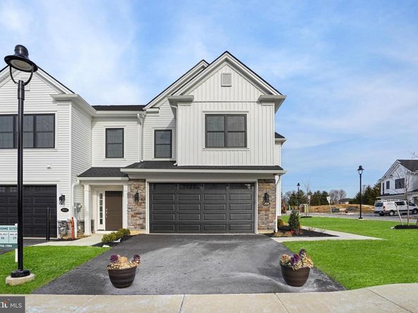 506 Mcnaney Farm Dr Lot # 27, Warrington PA 18976