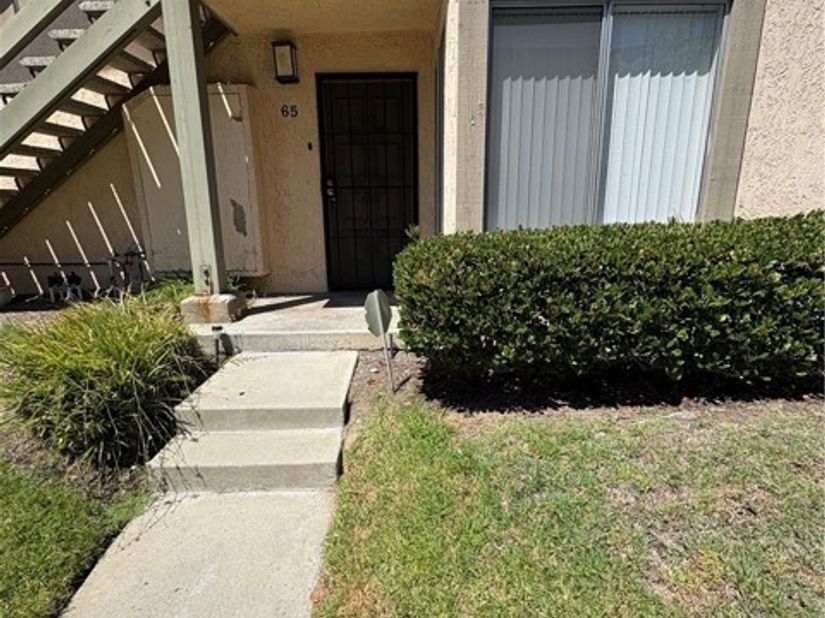 20434 S Vermont 65, Torrance CA 90502