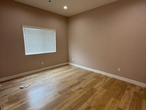 7737 Ferncola Avenue, Sun Valley (los Angeles) CA 91352