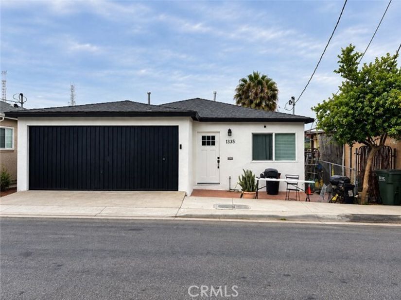 1335 Helen, Los Angeles CA 90063